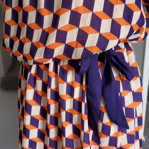 Acclaimed Abstract Geometric Print Shirt Dress - Picture 4 of 8